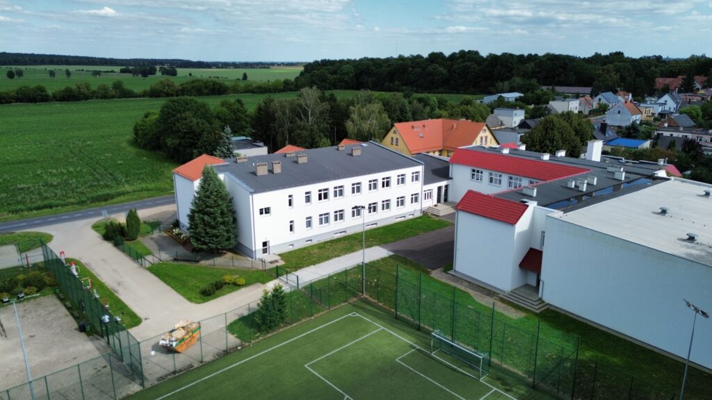Rozpoczęcie nowego roku szkolnego- Nowa strona dji fly 20260808 153754 133 1786196286522 photo optimized